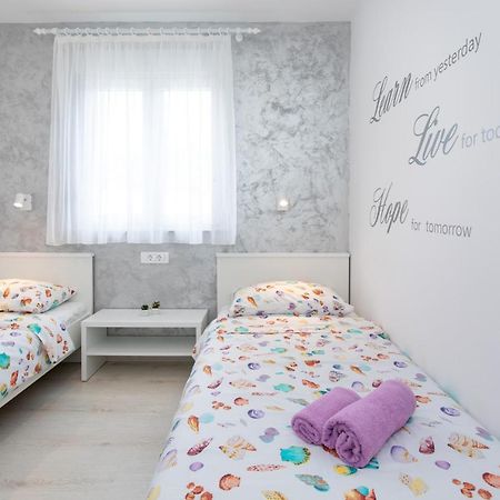Apartment Blazi Njivice Dış mekan fotoğraf