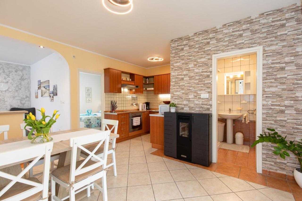 Apartment Blazi Njivice Dış mekan fotoğraf