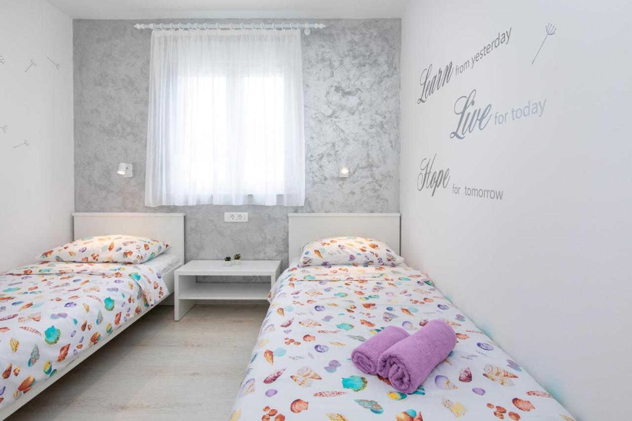 Apartment Blazi Njivice Dış mekan fotoğraf